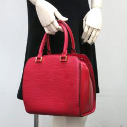Pre Owned Louis Vuitton Castillian Red Epi Pont Neuf