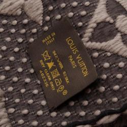 Pre Owned Louis Vuitton Monogram LV Winter Scarf