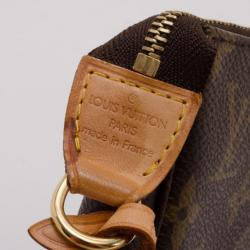 Pre Owned Louis Vuitton Monogram Pochette Accessories Shoulder Bag