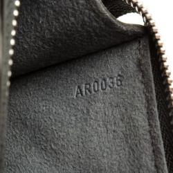 Pre Owned Louis Vuitton Pochette Accessoire Epi Black