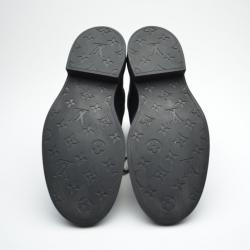 Pre Owned Louis Vuitton Black Leather Combat Boots Size 43