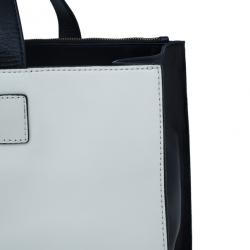مملوكة مسبقًا Marc by Marc Jacobs White and Black Leather Tote