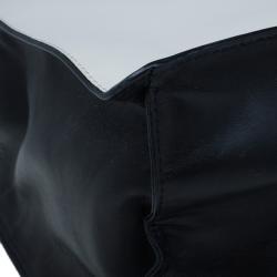 مملوكة مسبقًا Marc by Marc Jacobs White and Black Leather Tote