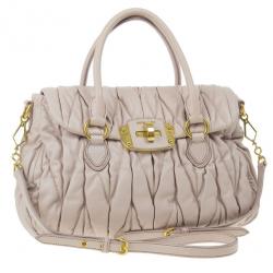 مملوكة مسبقًا Miu Miu Pink Leather Matelasse Turnlock Satchel