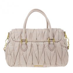 مملوكة مسبقًا Miu Miu Pink Leather Matelasse Turnlock Satchel