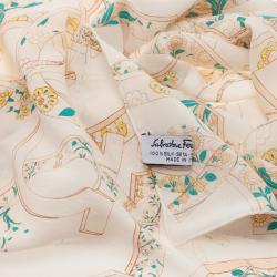 مملوكة مسبقًا Salvatore Ferragamo Floral Print Scarf