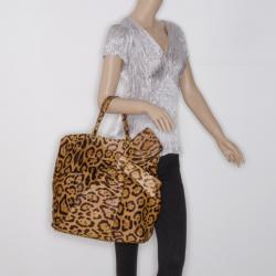 مملوكة مسبقًا Valentino Calf Hair Leopard Bow Tote