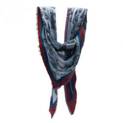 مملوكة مسبقًا وشاح كوفيه أليكساندر مكوين مودال كشمير رمادي بجمجمة مثلثة للجنسين