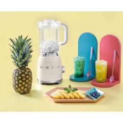 Smeg 50's Retro Style Aesthetic 1.5 Liter Blender, Cream (Available for UAE Customers Only)