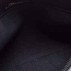 مملوكة مسبقًا 3.1 Phillip Lim Black Leather OMG Zip Pouch