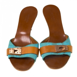 Pre Owned Gucci Brown/Blue GG Canvas and Leather Turnlock Detail Slides Sandals Size 36