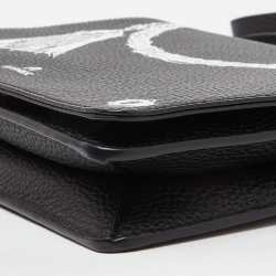 Pre Owned Aigner Black Leather Flap Crossbody Bag