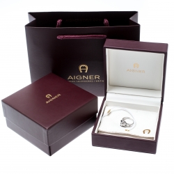 Pre Owned Aigner Silver Tone Tiger Head Crystal Studded Ring Size 56