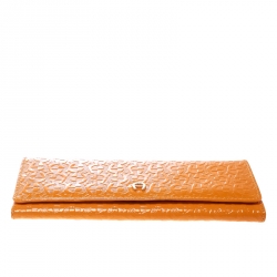 Pre Owned Aigner Orange Signature Patent Leather Continental Wallet