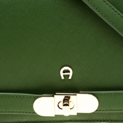 Pre Owned Aigner Meadow Green Leather Chain Shoulder Bag