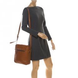 Pre Owned Aigner Tan Leather Crossbody Bag