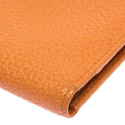 مملوكة مسبقًا Aigner Orange Leather Compact Wallet