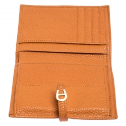 مملوكة مسبقًا Aigner Orange Leather Compact Wallet