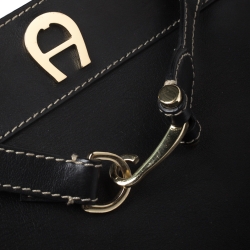 Pre Owned Aigner Black Leather Cavallina Top Handle Bag