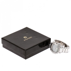 Pre Owned Aigner White Mother of Pearl Stainless Steel and Diamonds Genua Due A31600 Women's Wristwatch 31 mm