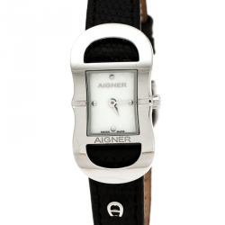 Pre Owned Aigner Mother of Pearl Stainless Steel Cesena A53200 Women's Wristwatch 23 mm