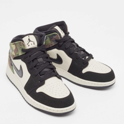 Pre Owned Air Jordans Multicolor Leather and Suede Air Jordan 1 Mid SE Camo Sneakers Size 37.5