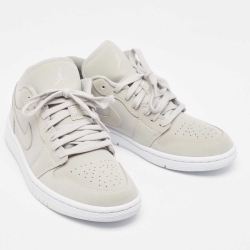 Pre Owned Air Jordans Grey Nubuck  Air Jordan 1 Grey Fog Sneakers Size 37.5