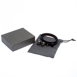 مملوكة مسبقًا Alexander McQueen King Queen Skull Embellished Black Leather Double Wrap Bracelet