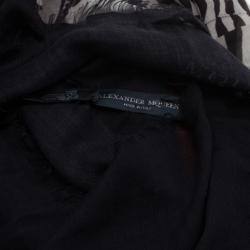 Pre Owned Alexander McQueen Orange and Black Skull Print Square Scarf