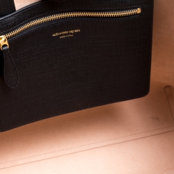 Pre Owned Alexander McQueen Black Leather Shopper Tote