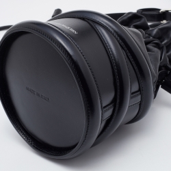 Pre Owned Alexander McQueen Black Leather Soft Curve Drawstring Bucket Bag