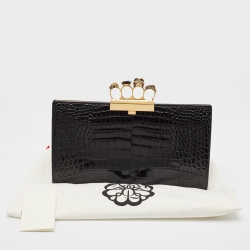 Pre Owned Alexander McQueen Black Croc Embossed Glossy Leather Knuckle Clutch
