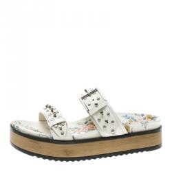 Pre Owned Alexander McQueen White Leather Studded Platform Sandals