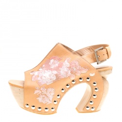 Pre Owned Alexander McQueen Peach Leather Embroidered Slingback Wooden Clogs Size 39