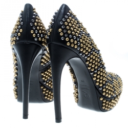 Pre Owned Alexander McQueen Black Studded Leather Platform Pumps Size 38
