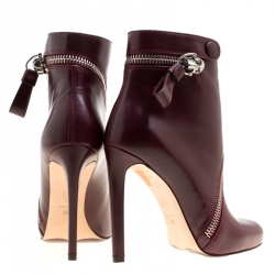 Pre Owned Alexander McQueen Burgundy Leather Spiral Zip Detail Ankle Boots Size 39