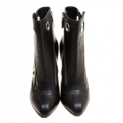 Pre Owned Alexander McQueen Black Leather Eyelet Detail Ankle Boots Size 38.5