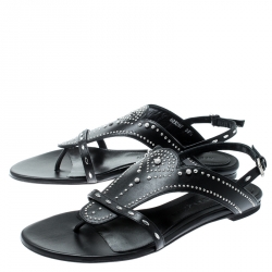 Pre Owned Alexander McQueen Black Studded Leather Flat Sandals Size 38.5