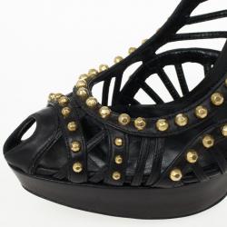 مملوكة مسبقًا Alexander McQueen Black Cutout Studded Pumps Size 40 