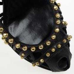 مملوكة مسبقًا Alexander McQueen Black Cutout Studded Pumps Size 40 