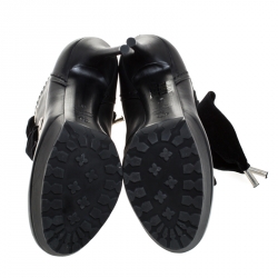 Pre Owned Alexander McQueen Black Leather and Velvet Lace Up Platform Ankle Boots Size 39