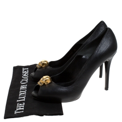 Pre Owned Alexander McQueen Black Leather Crystal Embellished Skull Detail Peep Toe Platform Pumps Size 39