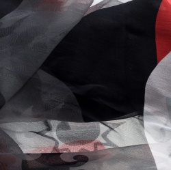 Pre Owned Alexander McQueen Black Kansai Kimono Print Silk Chiffon Scarf