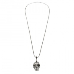 مملوكة مسبقًا Alexander McQueen Crystal Embedded Silver Tone Skull Pendant Necklace