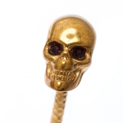 Pre Owned Alexander McQueen Twin Skull Gold Tone Open Cuff Bracelet 19cm