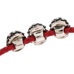 مملوكة مسبقًا سوار أليكساندر ماكوين قابل للضبط جلد مضفر أحمر كريستال Friendship  حلية قلب