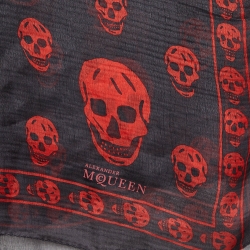 Pre Owned Alexander McQueen Black Skull Print Silk Chiffon Scarf
