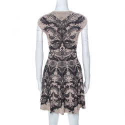 مملوكة مسبقًا Alexander McQueen Beige and Black Knit Jacquard Silk Blend Mini Dress S