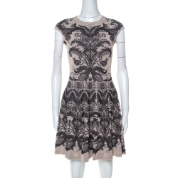 مملوكة مسبقًا Alexander McQueen Beige and Black Knit Jacquard Silk Blend Mini Dress S