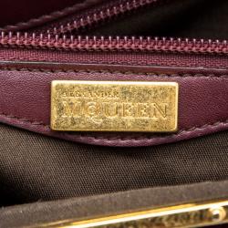 Pre Owned Alexander Mcqueen Bordeaux Croc Embossed Patent Leather Elvie Satchel